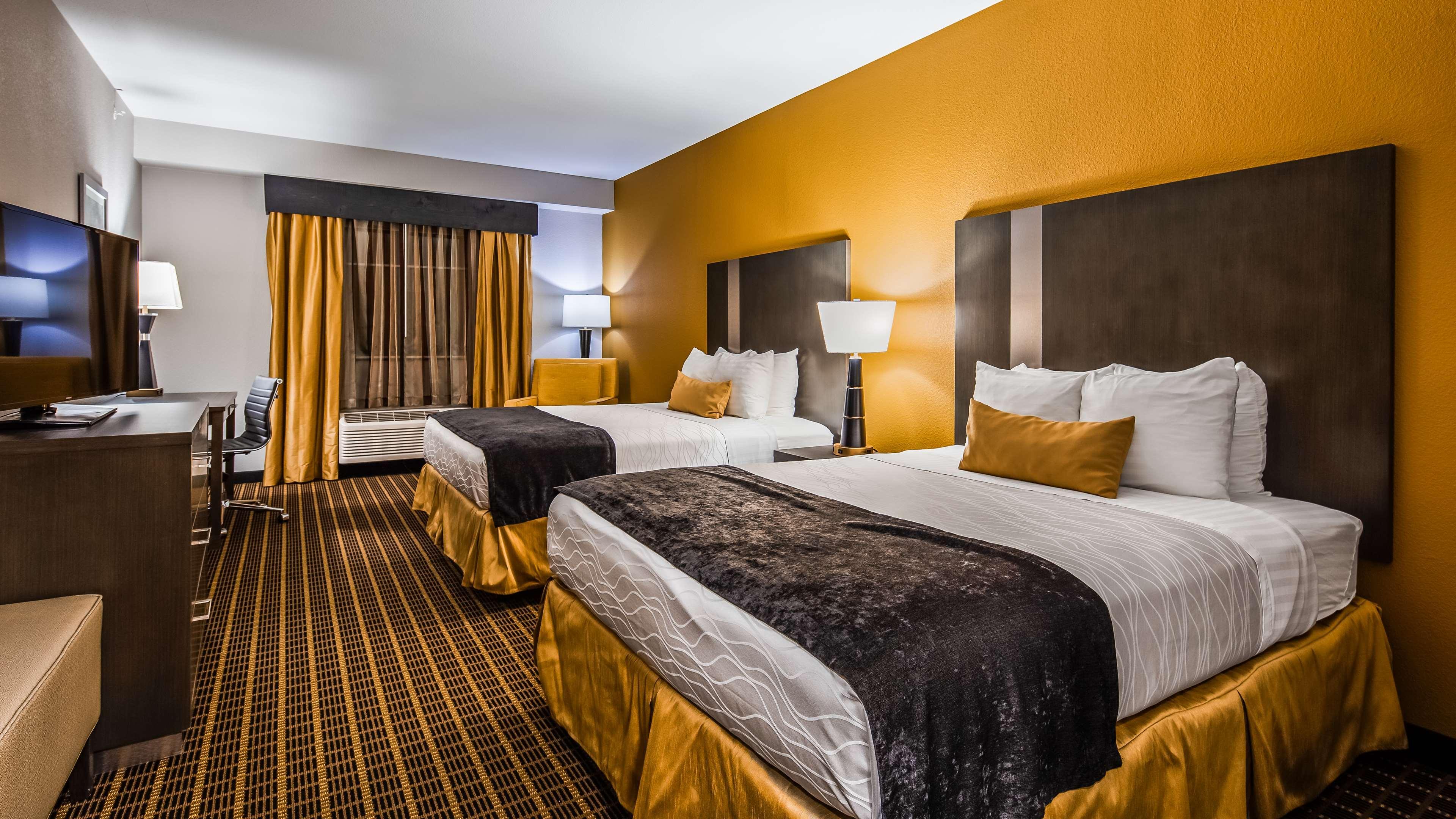 Best Western Plus Lampasas Inn & Suites Exterior photo